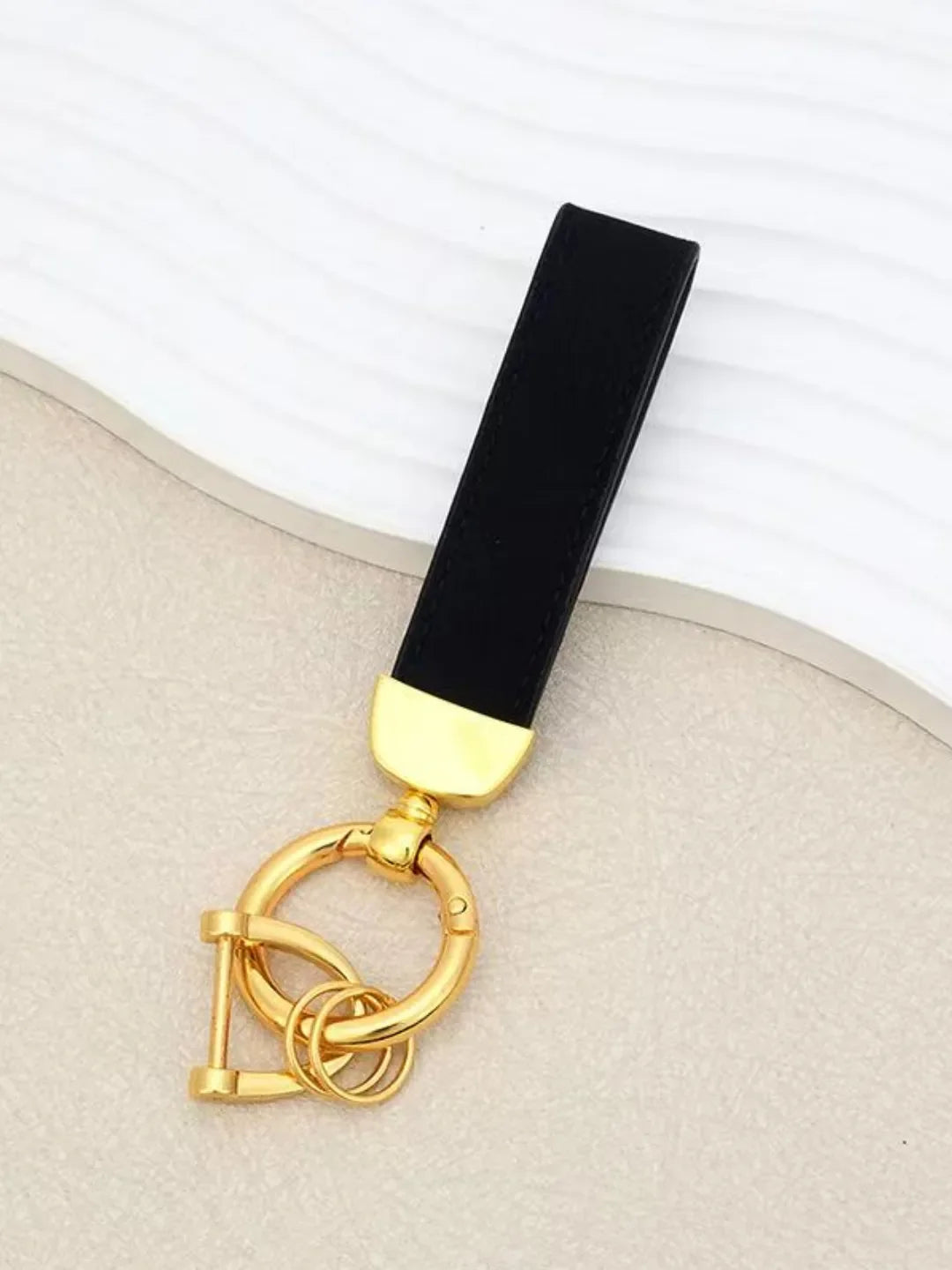 Horseshoe Strap