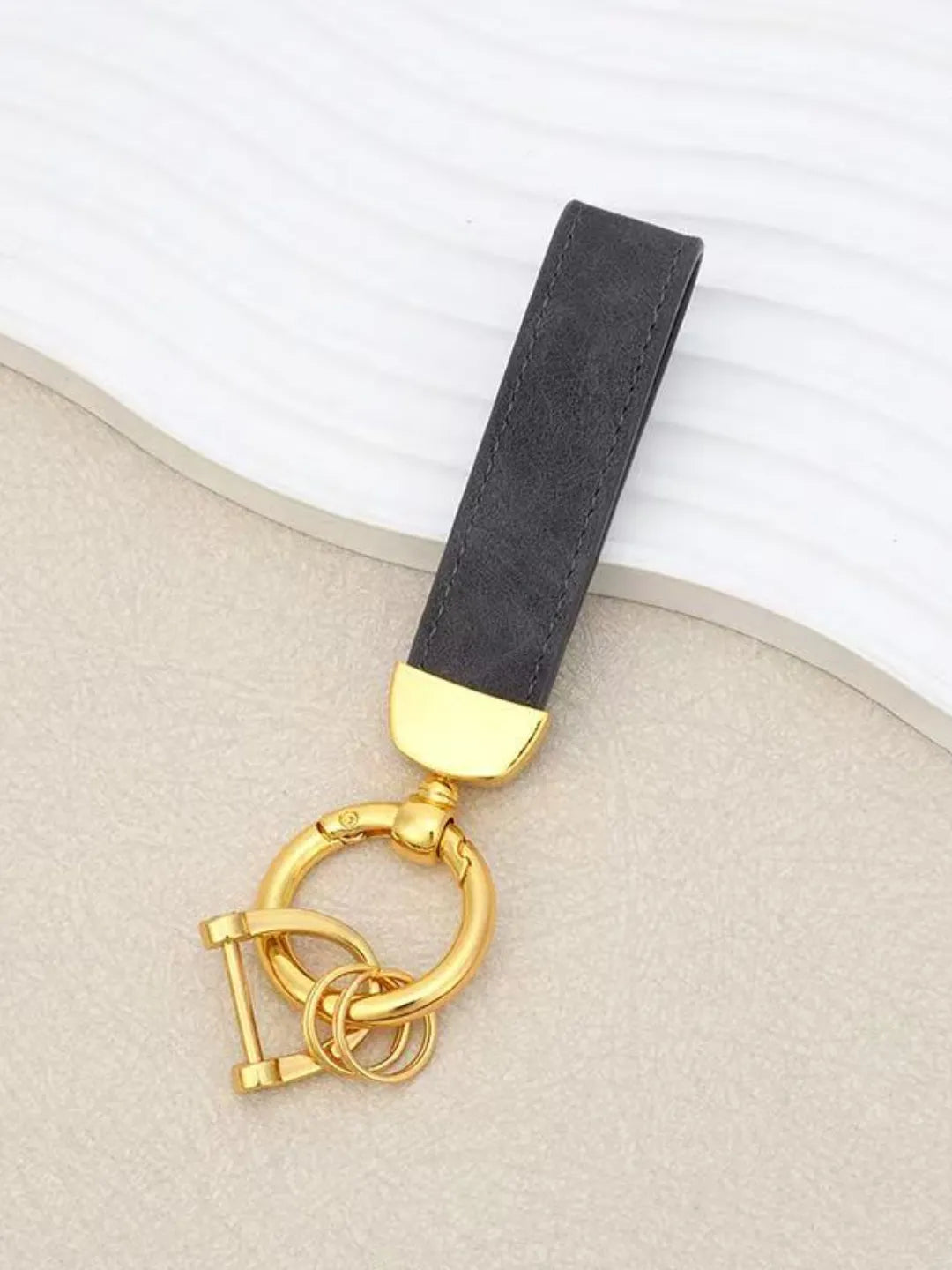 Horseshoe Strap