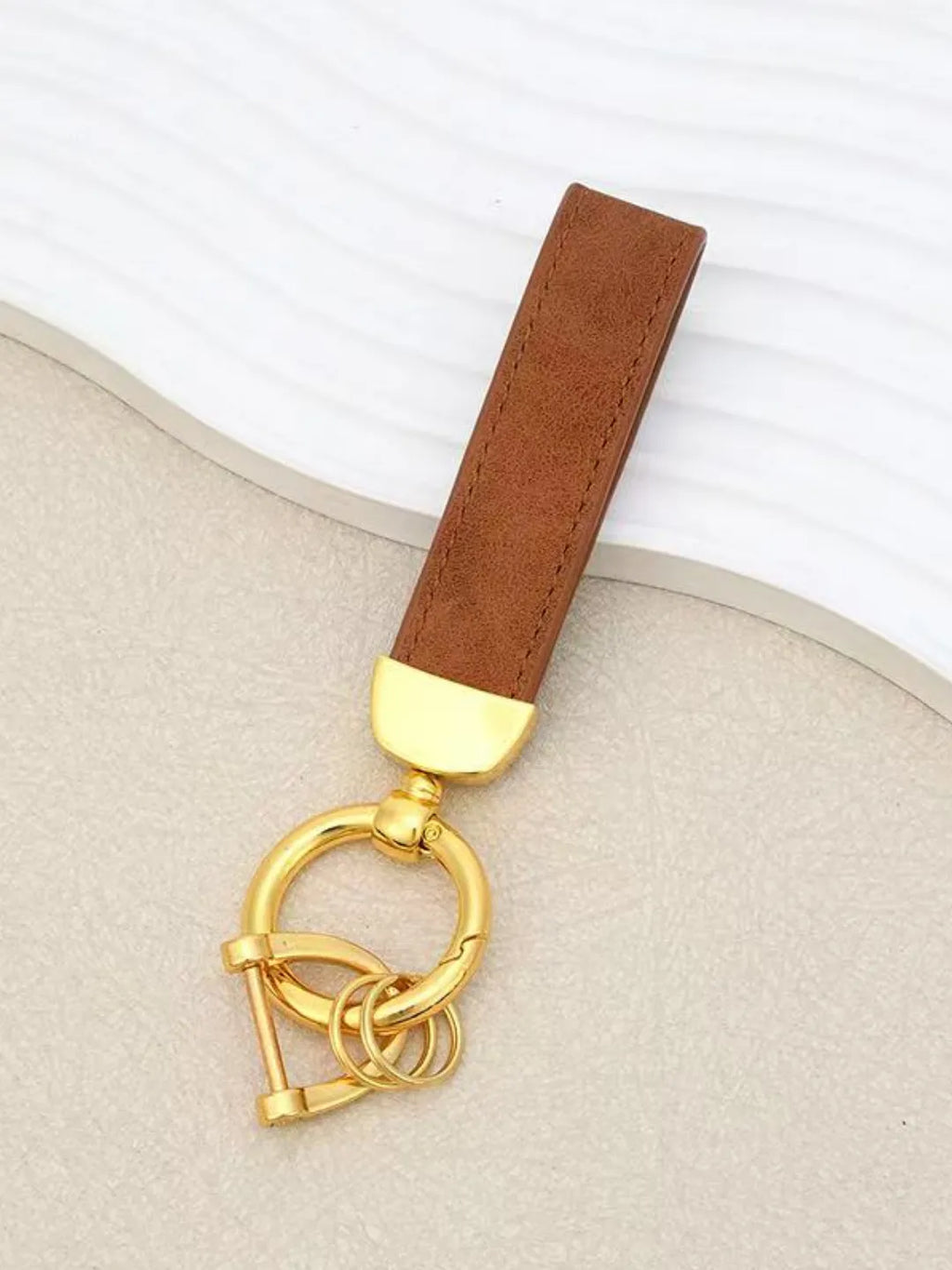 Horseshoe Strap