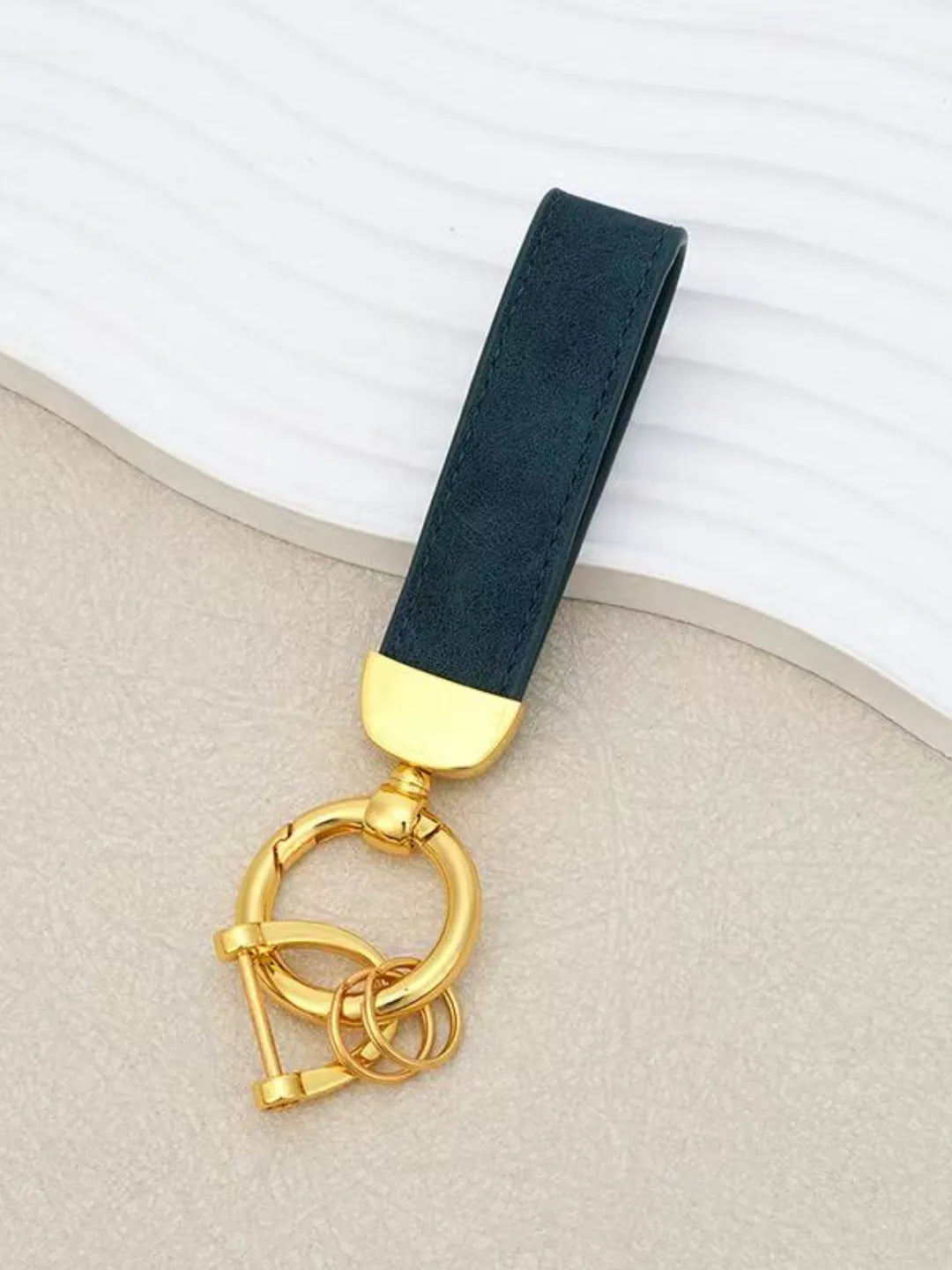 Horseshoe Strap