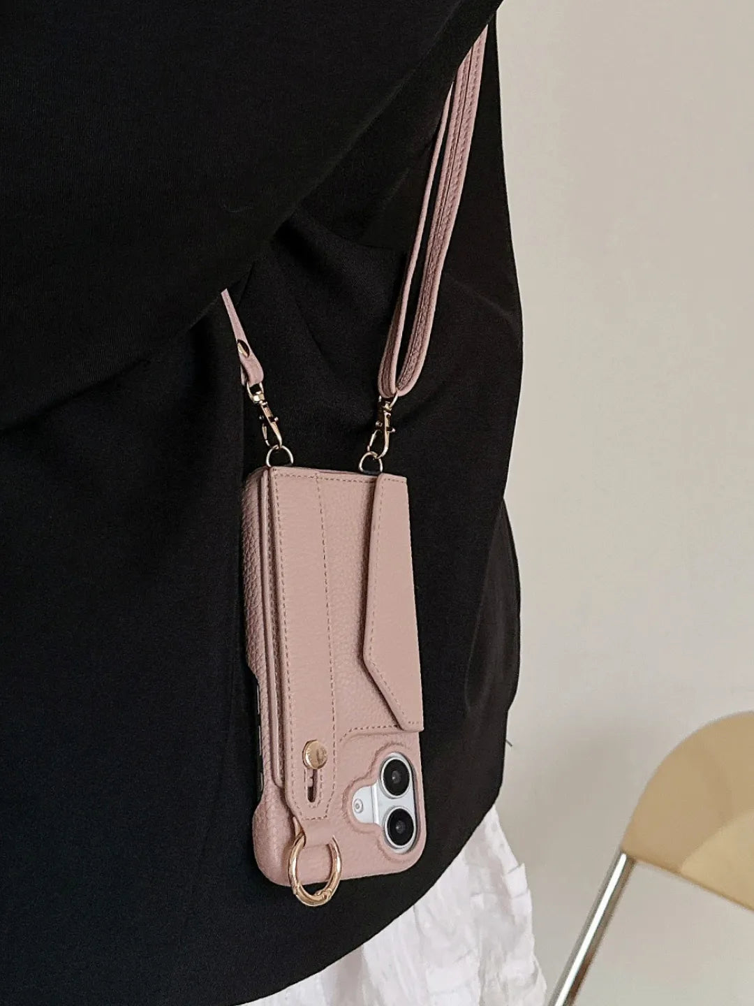 Auvren Crossbody Case