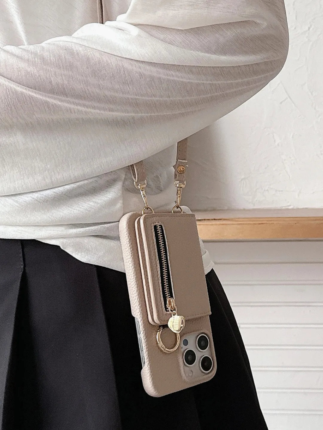 Orvane Crossbody Case