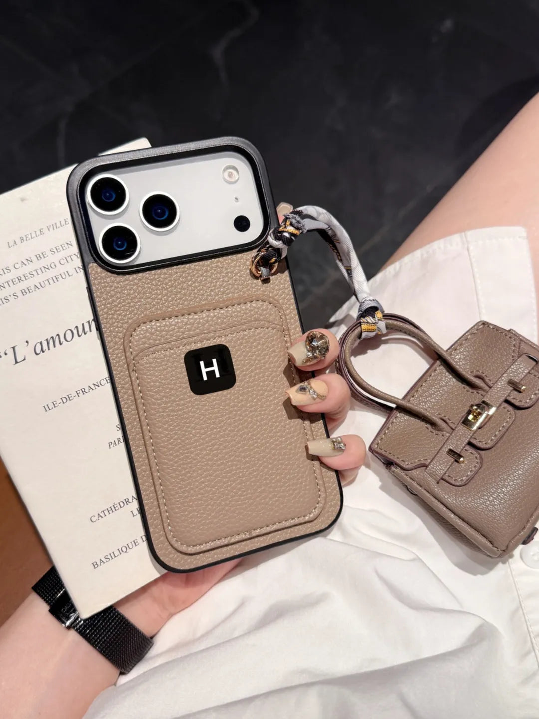Solenne Charm Case