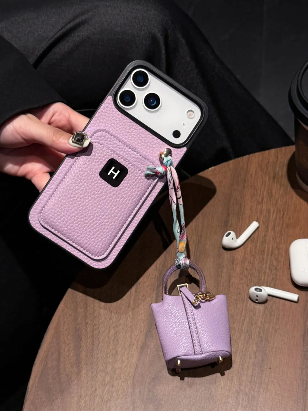 Rivelle Pocket Case