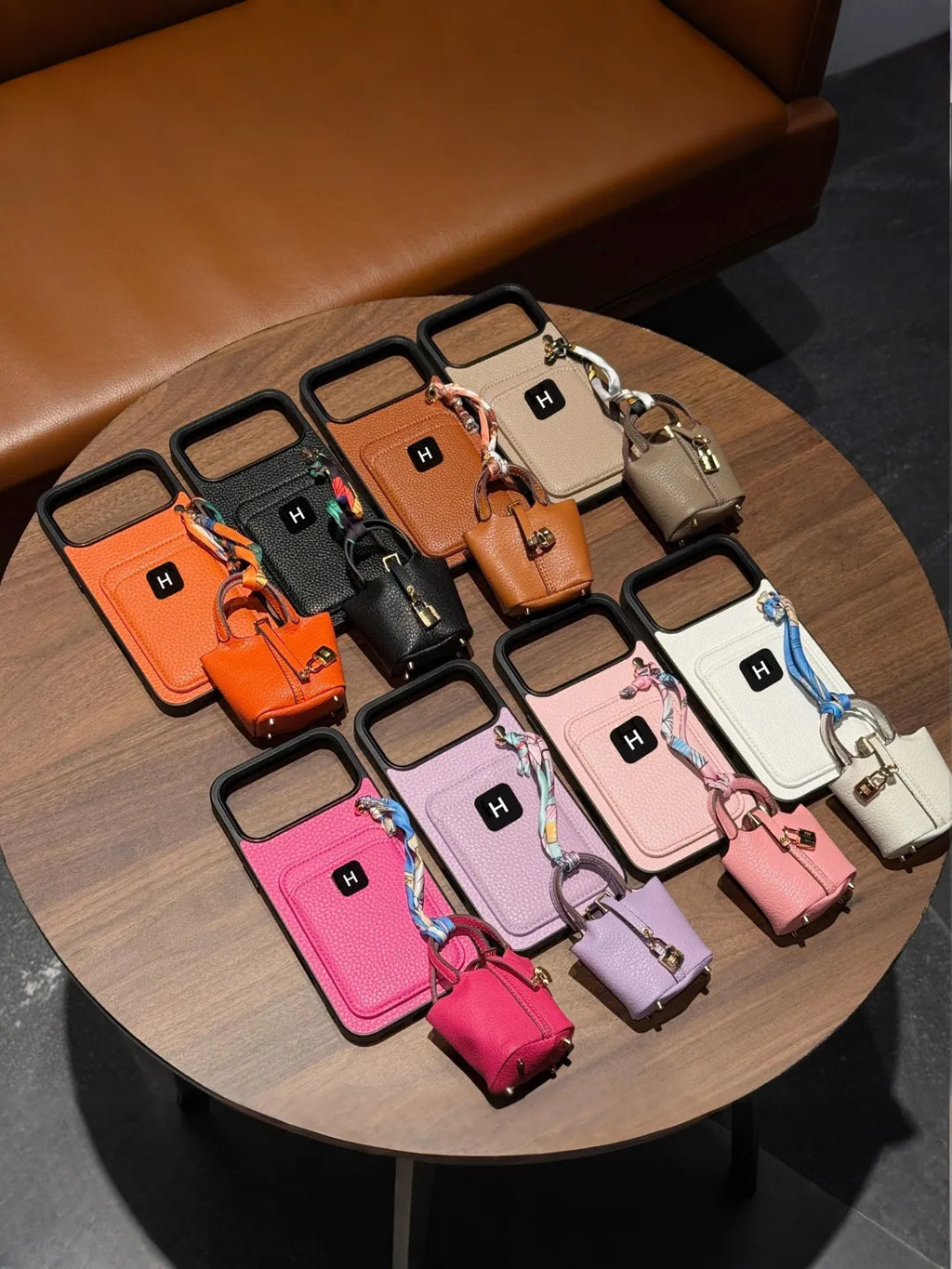 Rivelle Pocket Case