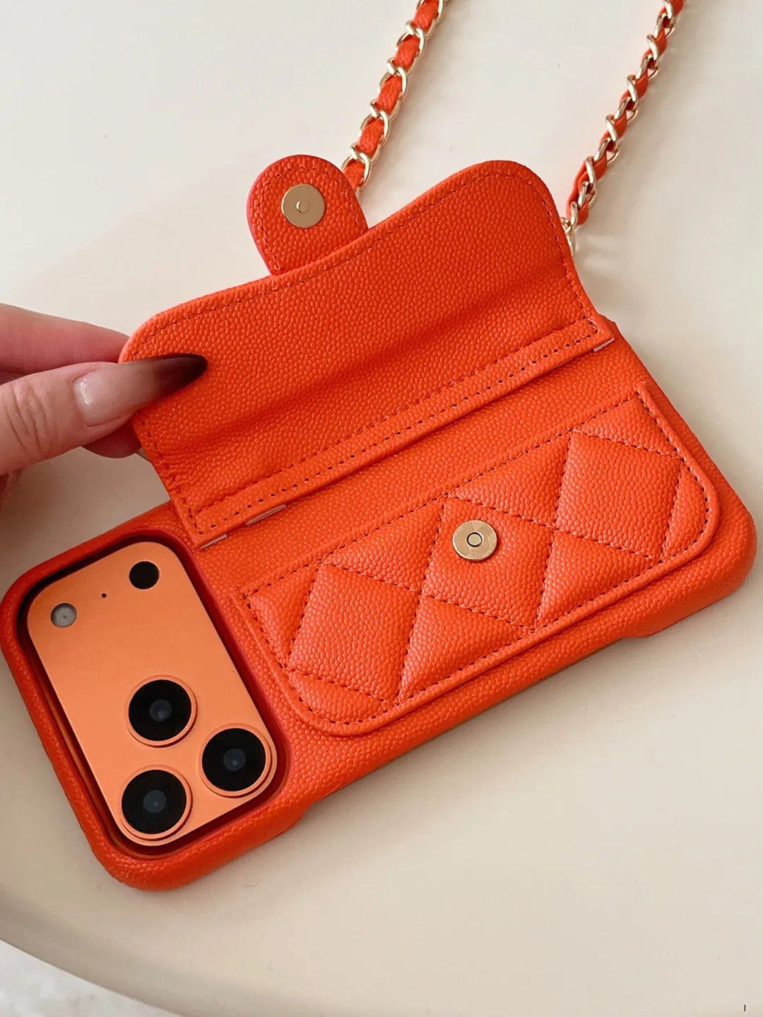 L'Enveloppe Crossbody