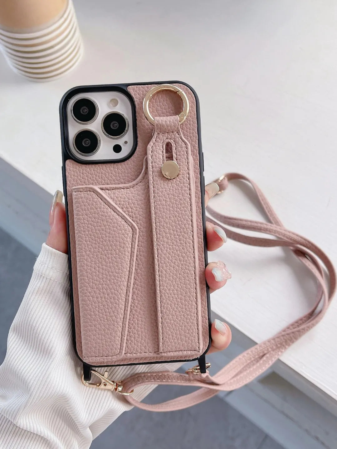 Arvess Crossbody Case
