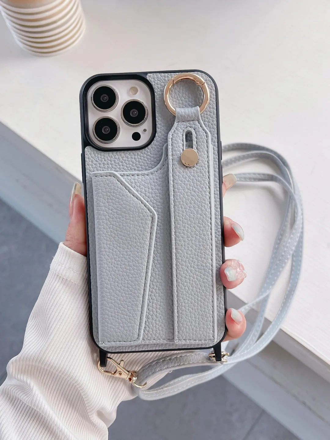 Arvess Crossbody Case