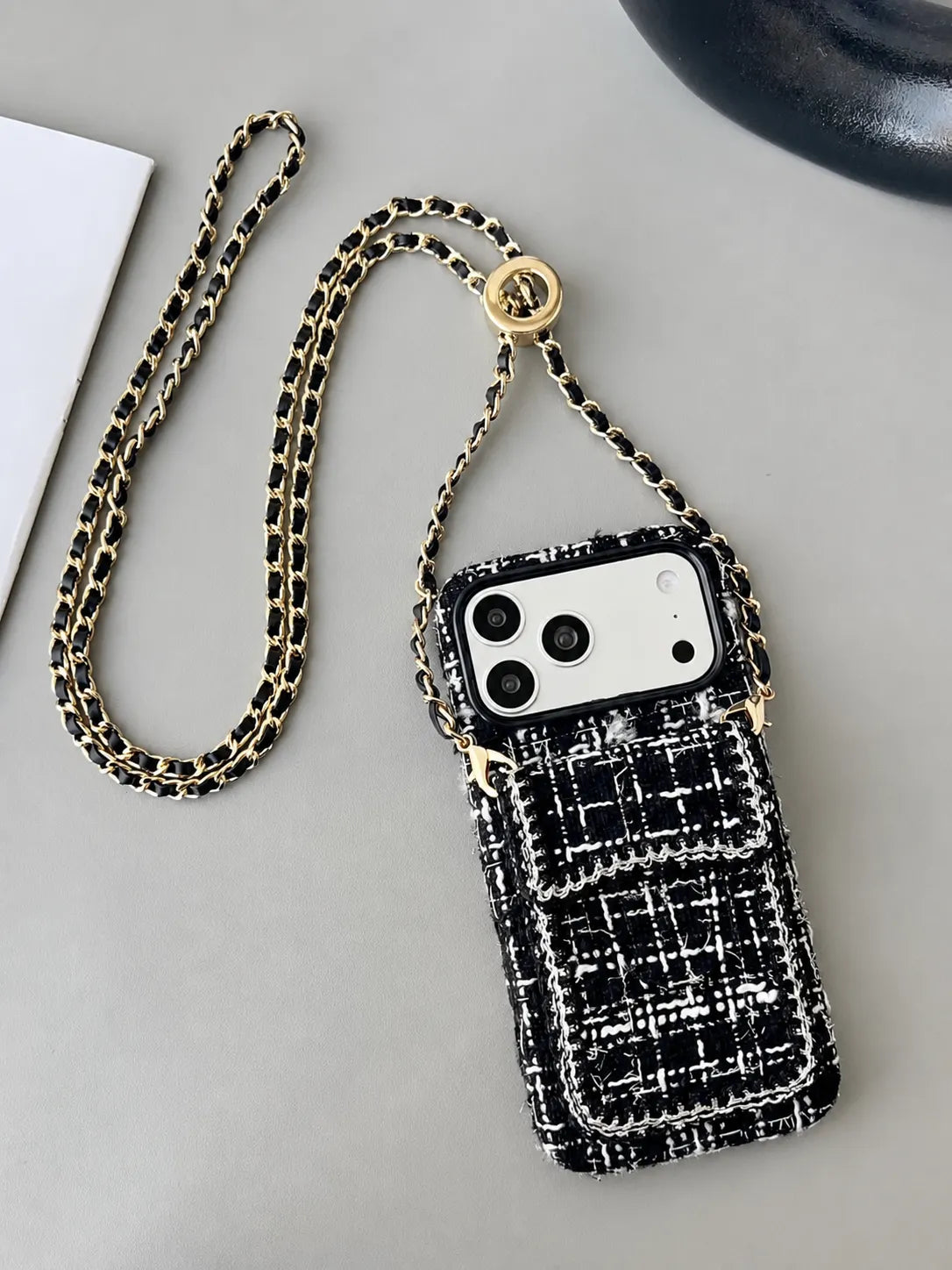 Auvren Pocket Case